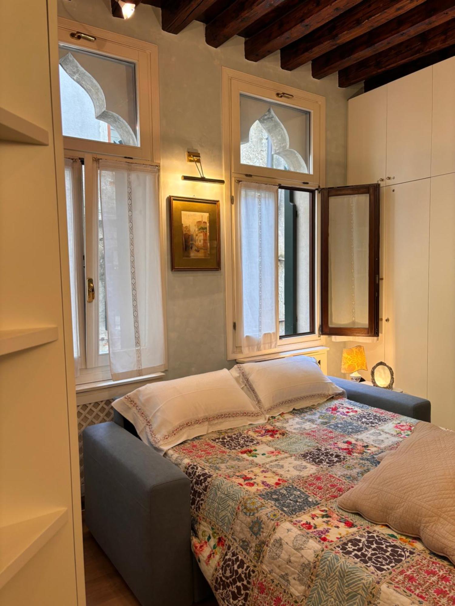Albrizzi Charme Apartment Venice Exterior photo