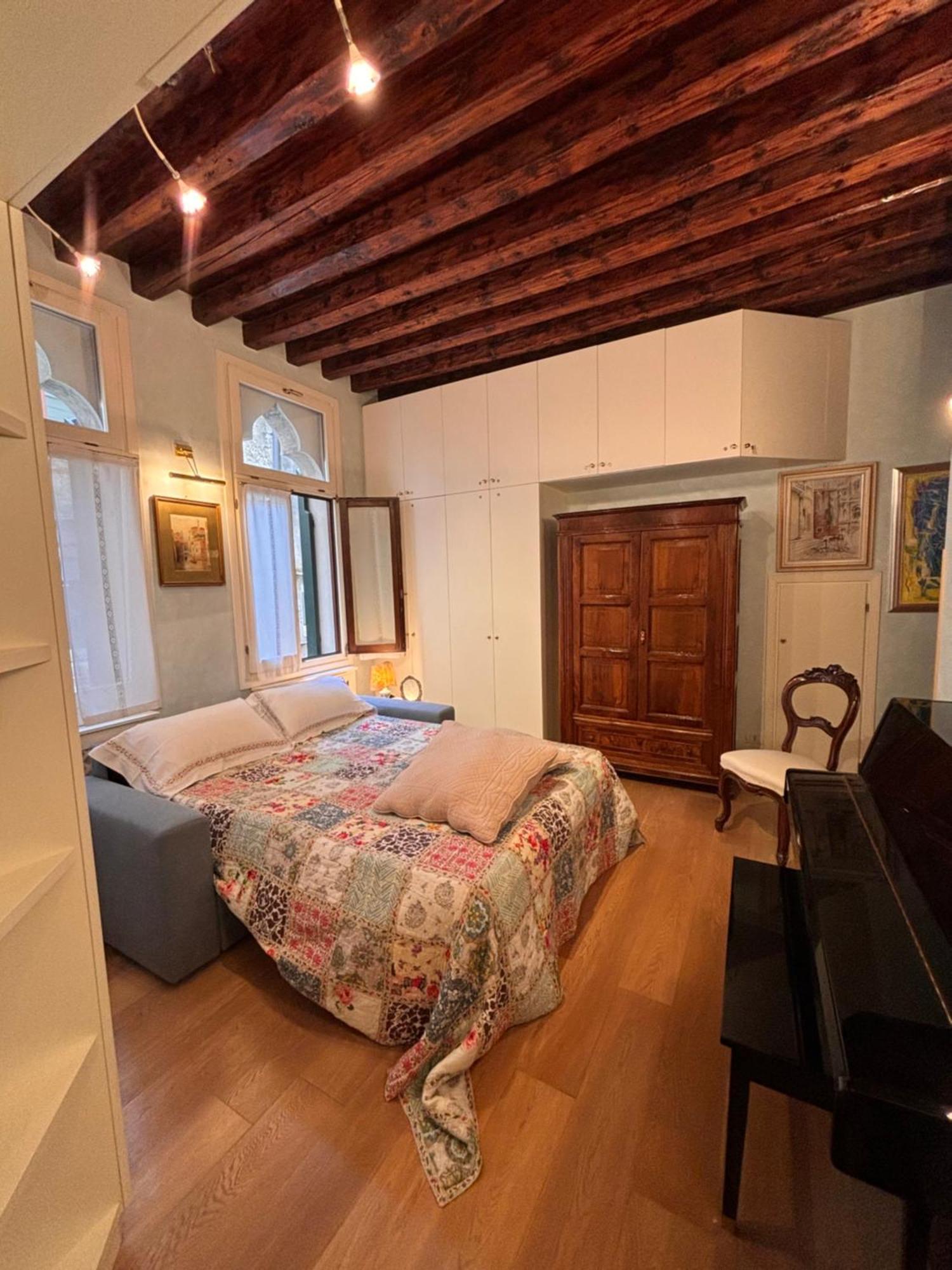 Albrizzi Charme Apartment Venice Exterior photo
